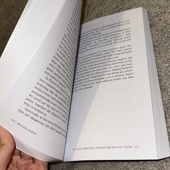 Book - Picture 2 of 8